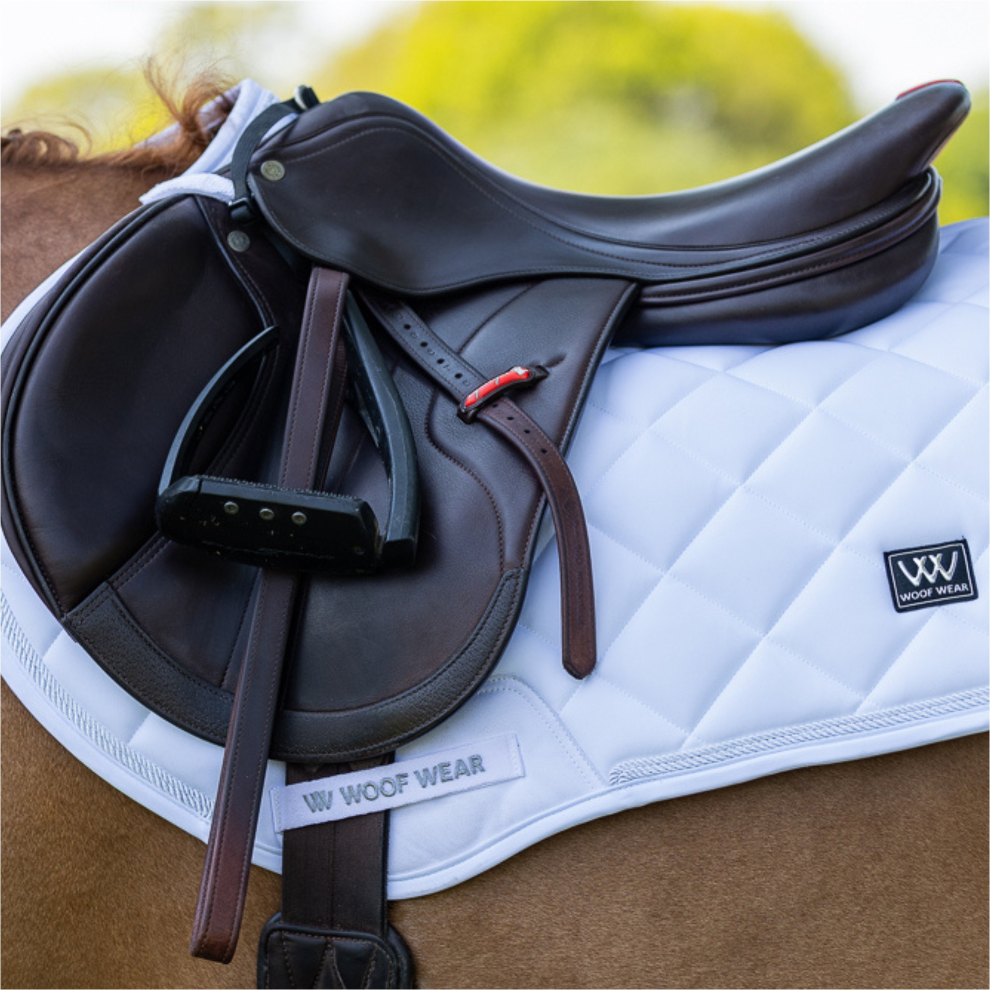 2025 Woof Wear Vision Aura Close Contact Saddle Pad WS0042-WHWH - White